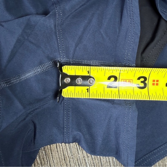 Outdoor Voices Hudson Lined Running Shorts Women XLarge  2.5” Inseam Navy Blue - Picture 4 of 10